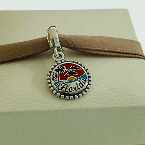 Pandora Florida Beach Exclusive Charm - Picture 3 of 4